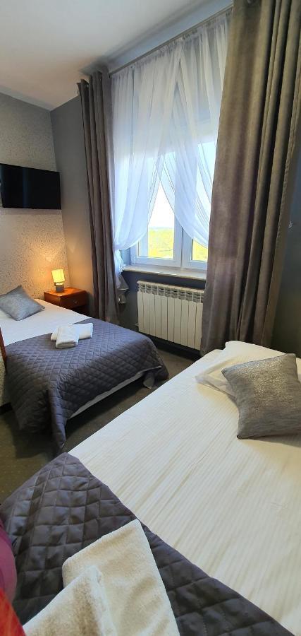 Hotel Bursztynowy Jozefow na Wisla المظهر الخارجي الصورة