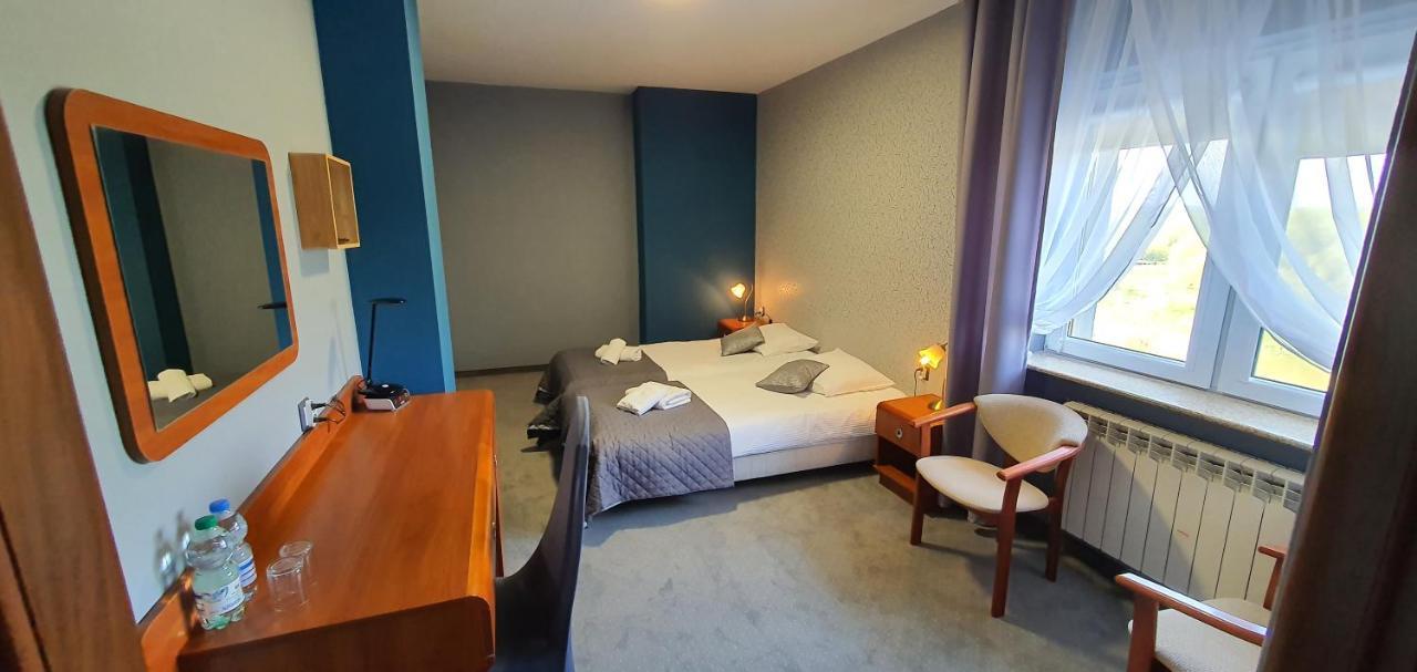 Hotel Bursztynowy Jozefow na Wisla المظهر الخارجي الصورة