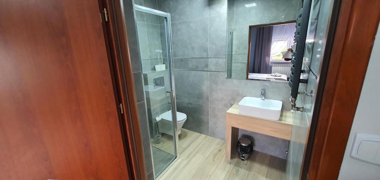 Hotel Bursztynowy Jozefow na Wisla المظهر الخارجي الصورة