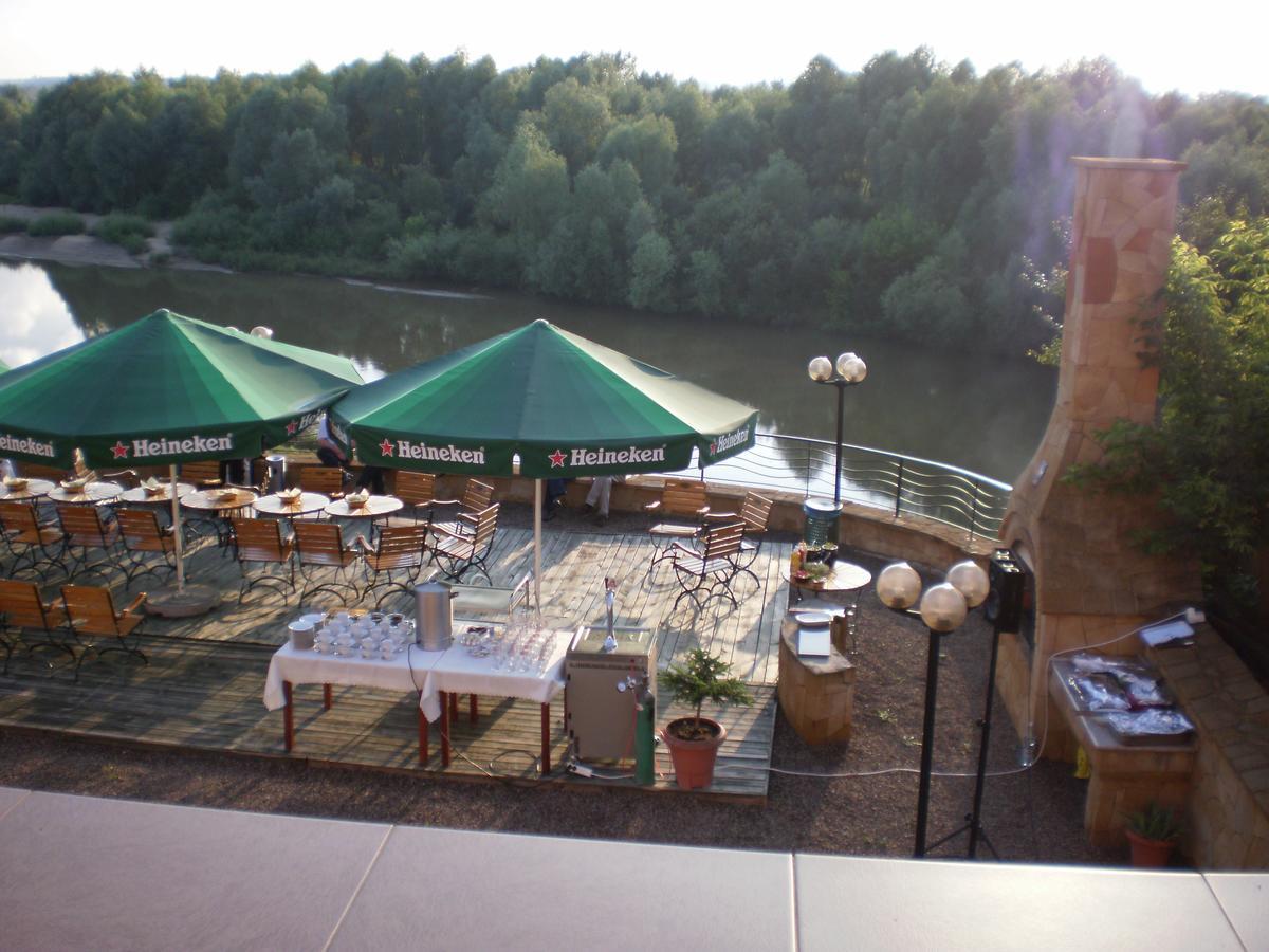 Hotel Bursztynowy Jozefow na Wisla المظهر الخارجي الصورة