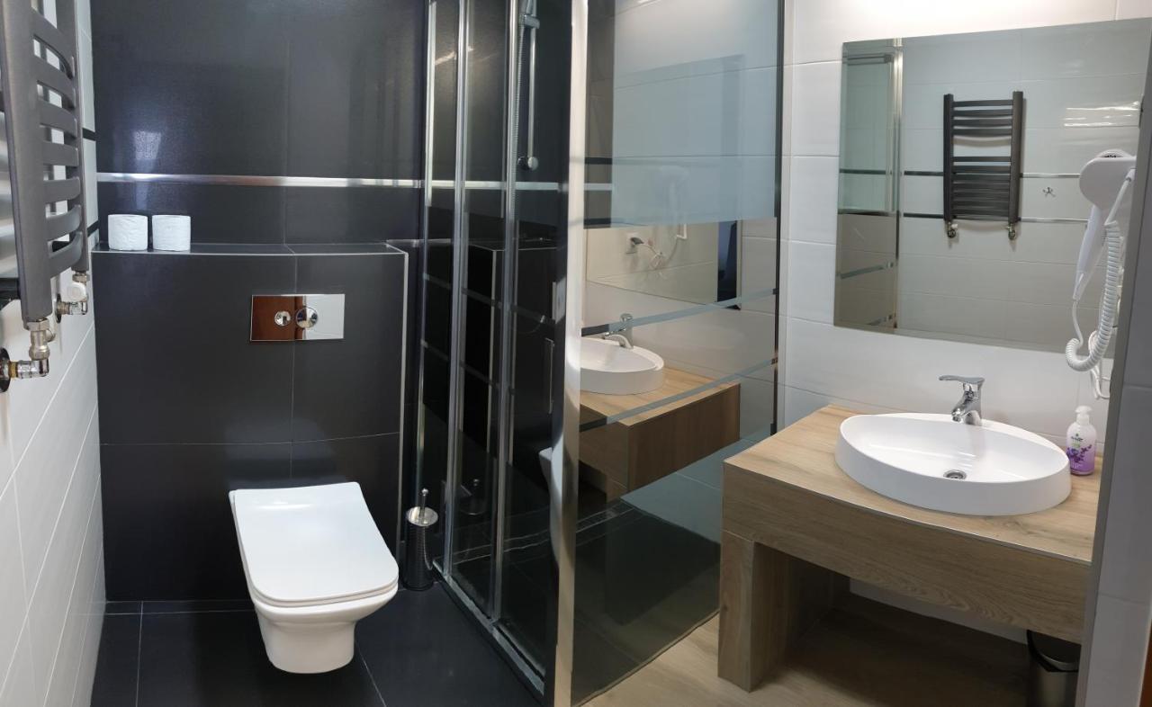 Hotel Bursztynowy Jozefow na Wisla المظهر الخارجي الصورة