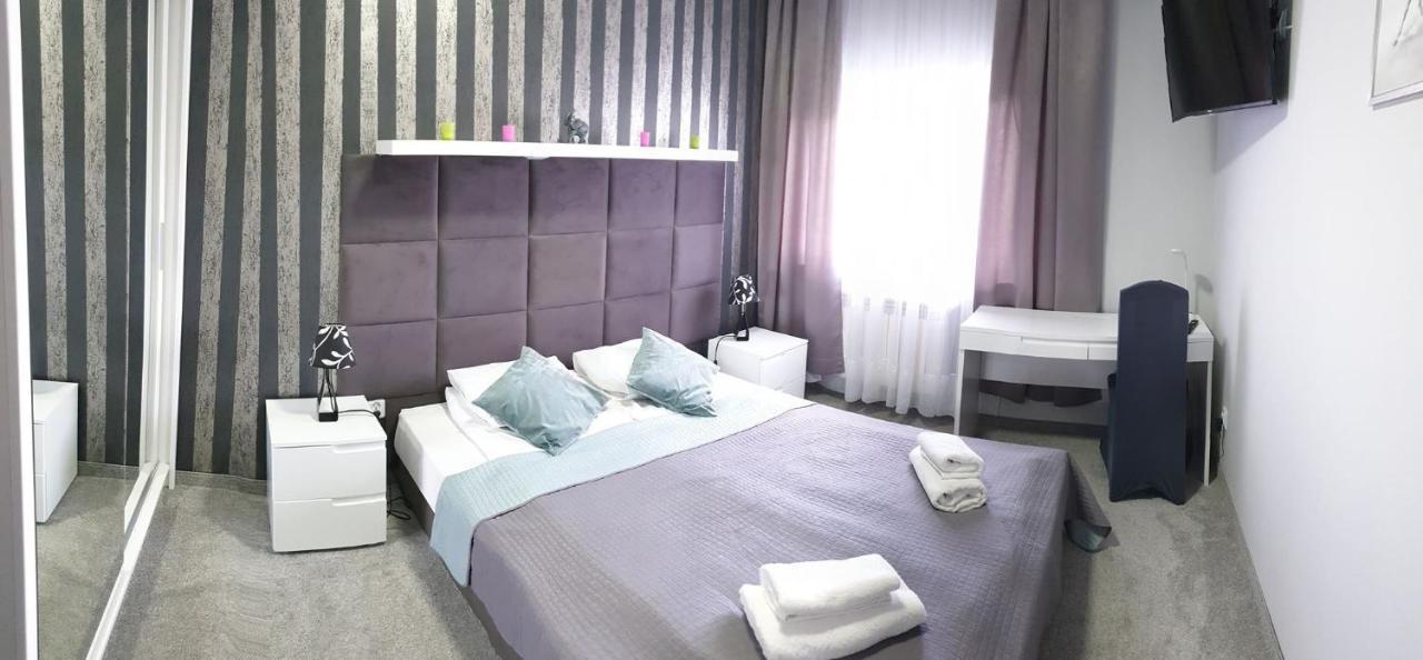 Hotel Bursztynowy Jozefow na Wisla المظهر الخارجي الصورة