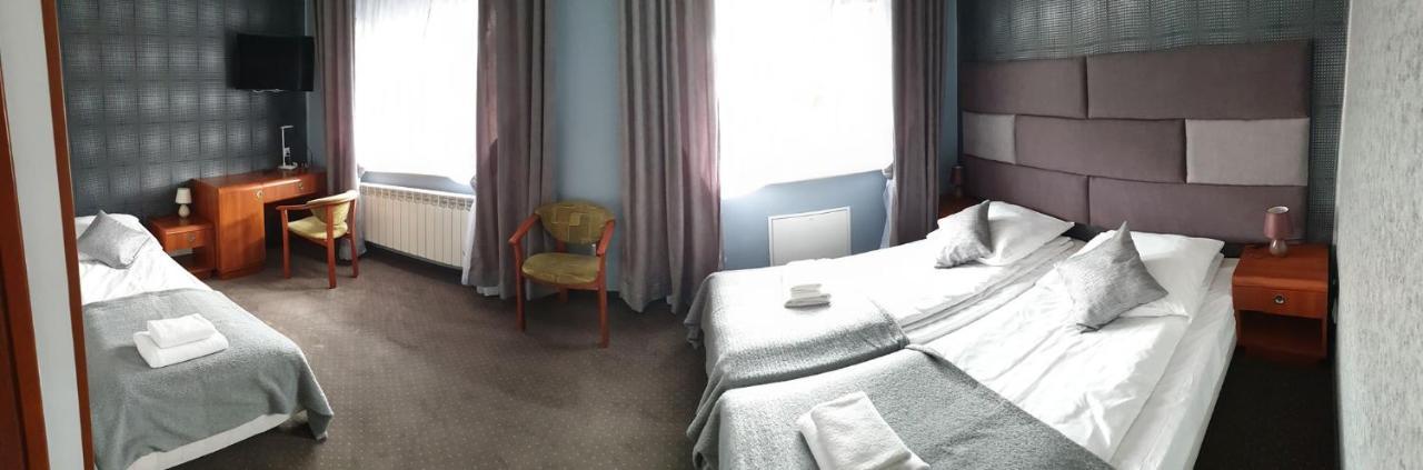 Hotel Bursztynowy Jozefow na Wisla المظهر الخارجي الصورة